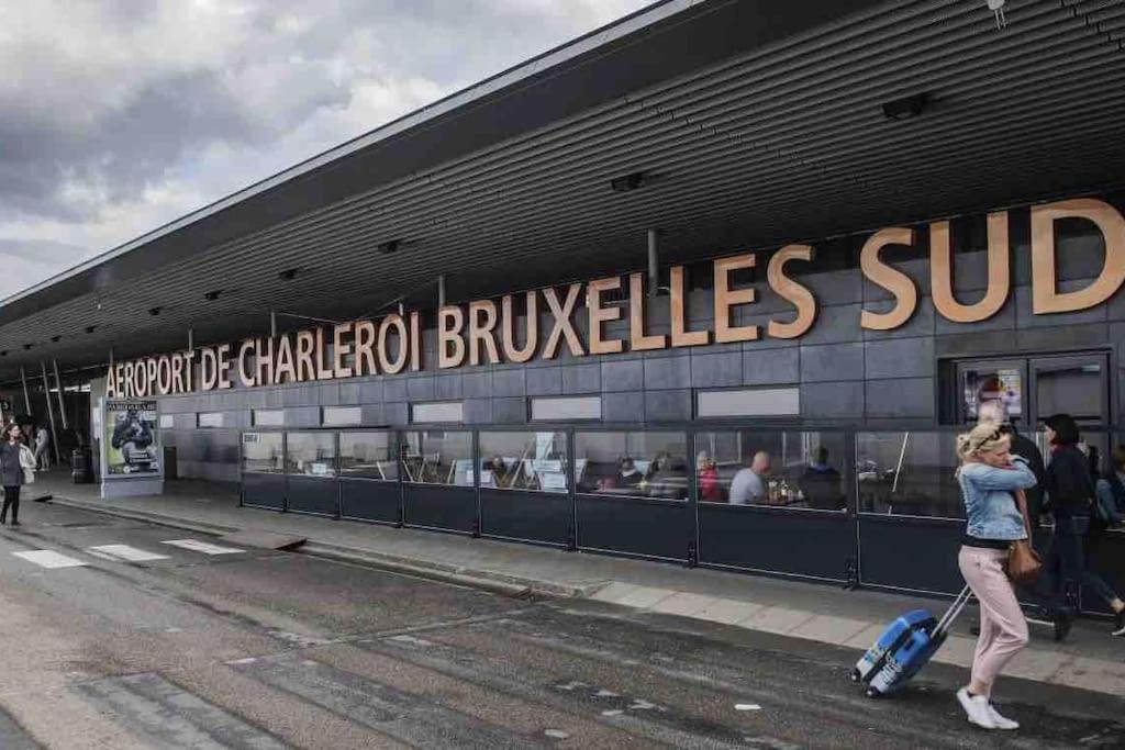 Albert 20 Brussels-Charleroi-Airport Buitenkant foto